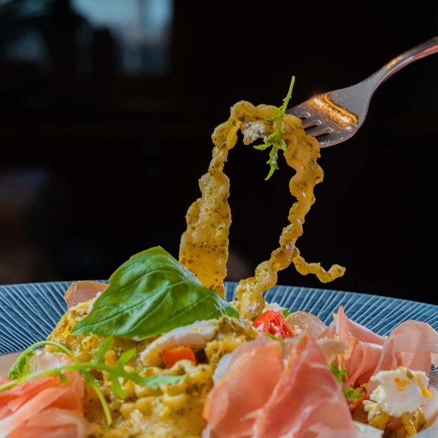 La Pasta Hotel Restaurant Stumm Zewnętrze zdjęcie