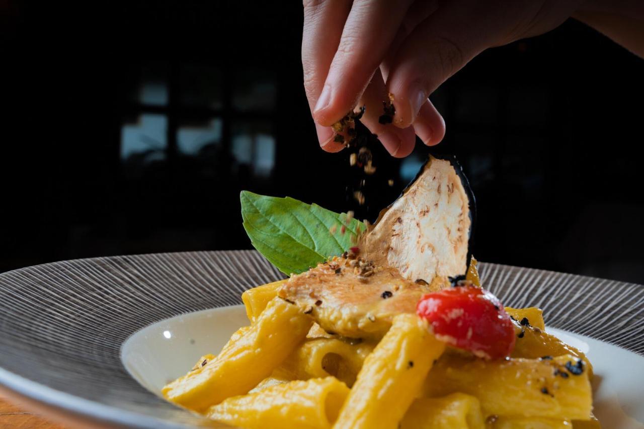 La Pasta Hotel Restaurant Stumm Zewnętrze zdjęcie