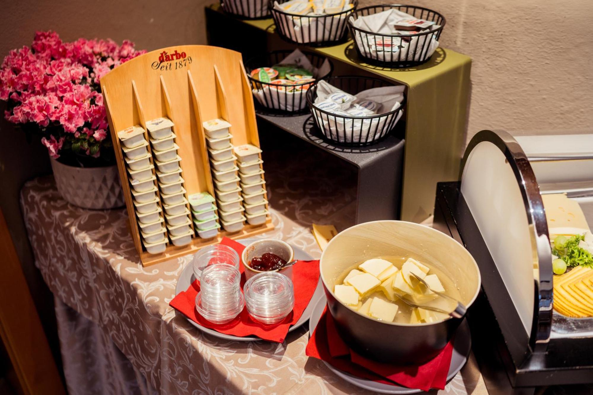 La Pasta Hotel Restaurant Stumm Zewnętrze zdjęcie