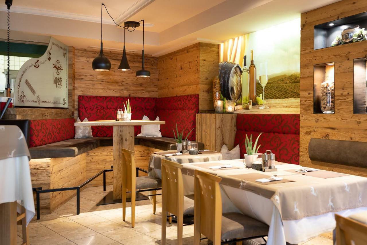 La Pasta Hotel Restaurant Stumm Zewnętrze zdjęcie