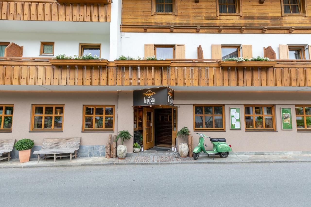 La Pasta Hotel Restaurant Stumm Zewnętrze zdjęcie